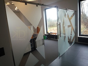 Drzwi szklane - Biuro, styl nowoczesny - zdjęcie od investland