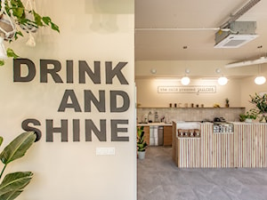 Kawiarnia The Cold Pressed Juices, Warszawa - Wnętrza publiczne - zdjęcie od Wnętrza Zewnętrza Studio