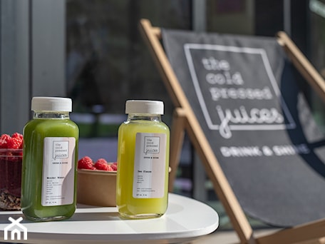 Aranżacje wnętrz - Wnętrza publiczne: Kawiarnia The Cold Pressed Juices, Warszawa - Wnętrza publiczne - Wnętrza Zewnętrza Studio. Przeglądaj, dodawaj i zapisuj najlepsze zdjęcia, pomysły i inspiracje designerskie. W bazie mamy już prawie milion fotografii!