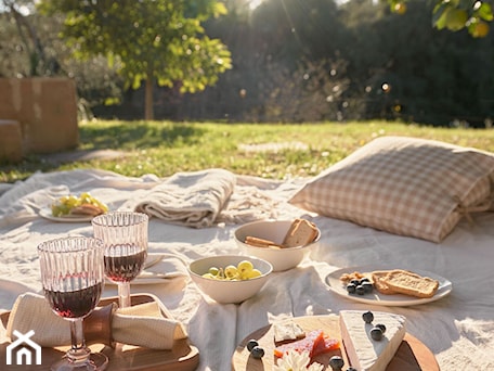 Aranżacje wnętrz - Kuchnia: Weekend Retreat - Kave Home . Przeglądaj, dodawaj i zapisuj najlepsze zdjęcia, pomysły i inspiracje designerskie. W bazie mamy już prawie milion fotografii!