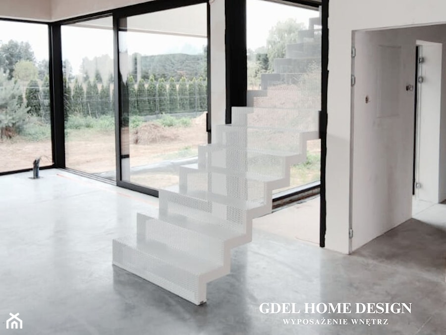 Schody dywanowe z giętej blachy stalowej - zdjęcie od GDEL Home Design