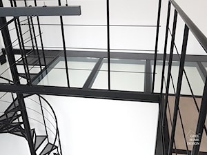 Loftowe schody spiralne GDEL - zdjęcie od GDEL Home Design