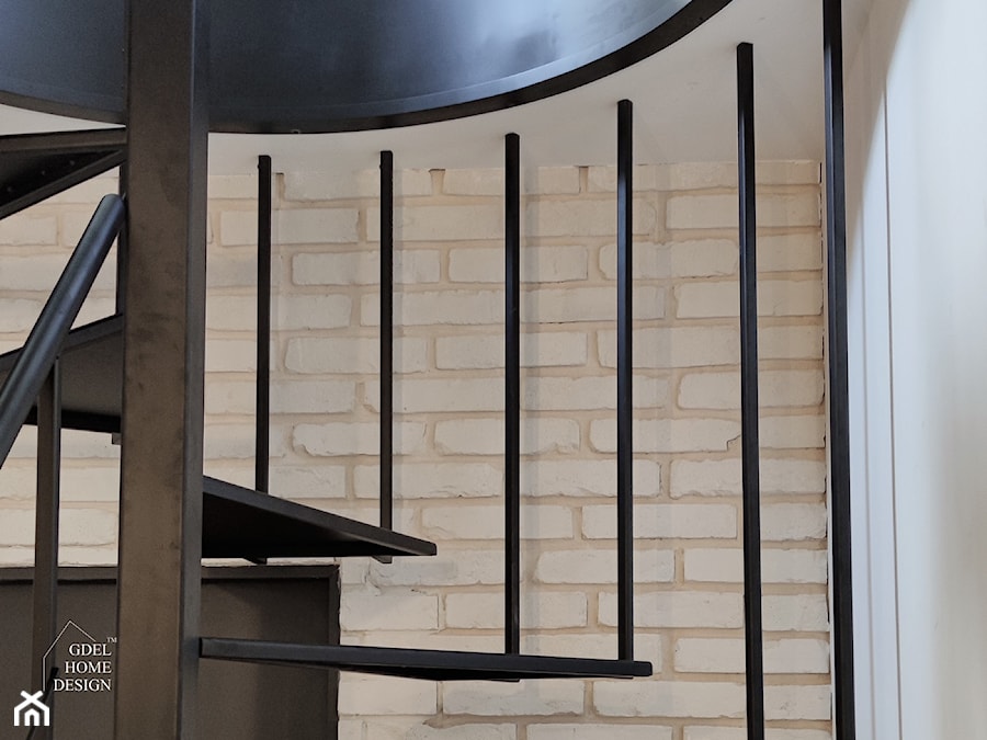 Schody metalowe z barierką - zdjęcie od GDEL Home Design