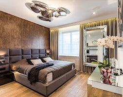 Apartament Śródmieście 1 - Duża biała brązowa sypialnia, styl nowoczesny - zdjęcie od STRICTE - DESIGN Arch. Magdalena Smyk - Homebook