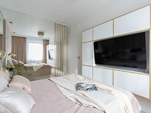 Sypialnia w stylu Glamour - zdjęcie od Emmi Kuchnie i Wnętrza