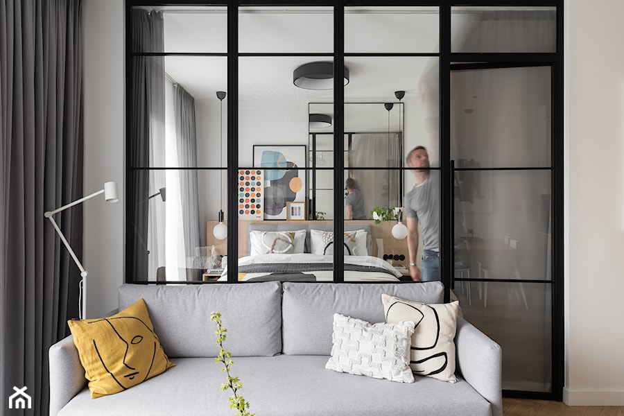 Mieszkanie miłośnika dizajnu w Gdyni- KINK Interiors - Sypialnia - zdjęcie od INKADR Natalia Kaczmarek