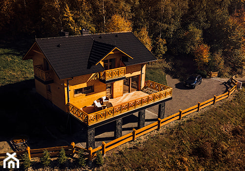 Fotograf budynków - dom tradycyjny w górach - zdjęcie od Studio Adverts