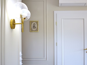 Wusmakowany apartament w stylu modern classic - Hol / przedpokój, styl tradycyjny - zdjęcie od Biuro Projektowe Wolf-Art