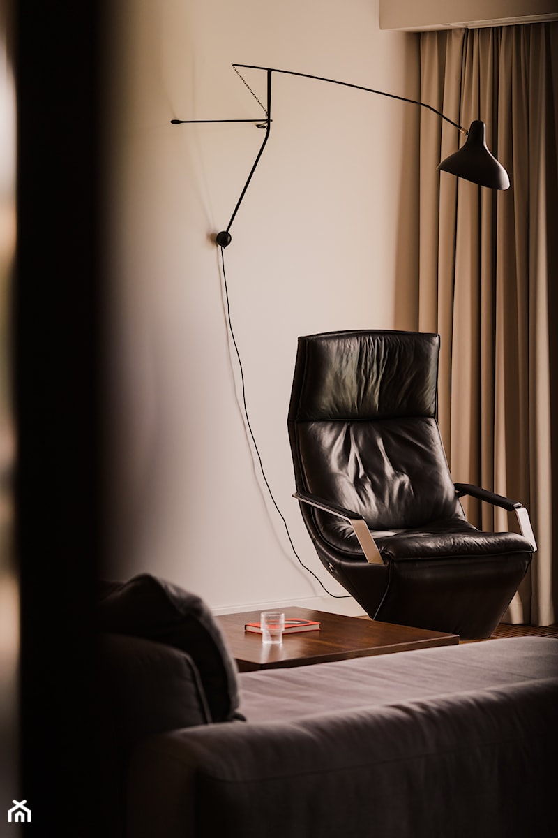 Apartament z widokiem na park - Salon, styl minimalistyczny - zdjęcie od LBWA