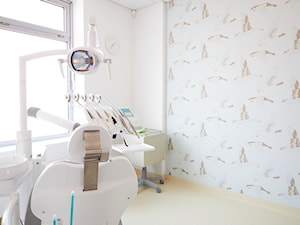 klinika stomatologiczna- gabinet - zdjęcie od ZA-PROJEKTOWANE pracownia projektowania wnętrz