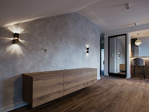 Salon w apartamencie na poddaszu na gdańskim Chełmie - zdjęcie od MPROJEKT MILENA BARANOWSKA-PALIWODA