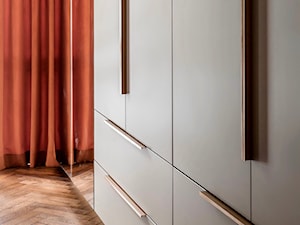 Przytulna elegancja - Sypialnia, styl glamour - zdjęcie od Plasun Kuchnie i Wnętrza