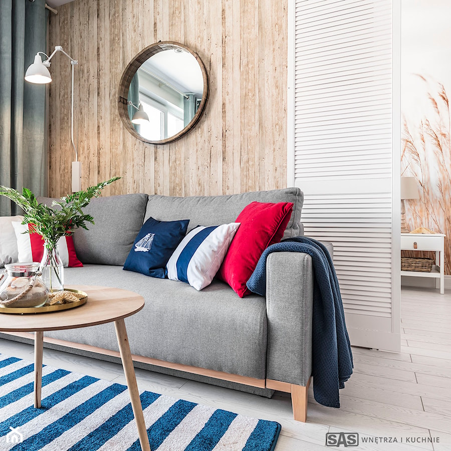 Mieszkanie z widokiem na morze - Mały salon, styl skandynawski - zdjęcie od SAS Wnętrza i Kuchnie