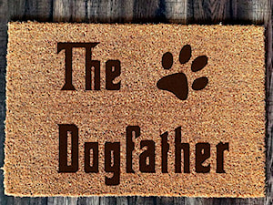 „The Dogfather” Wycieraczka kokosowa - zdjęcie od GravStyle