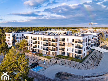 Aranżacje wnętrz - Wnętrza publiczne: Apartament na sprzedaż - Wnętrza publiczne, styl nowoczesny - Foto Studio Wrzosy. Przeglądaj, dodawaj i zapisuj najlepsze zdjęcia, pomysły i inspiracje designerskie. W bazie mamy już prawie milion fotografii!