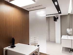 Klinika PARENS - Biuro, styl nowoczesny - zdjęcie od mokaa architekci