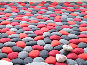 Dywan Pebble Beach Charcoal & Red - zdjęcie od Arte.pl
