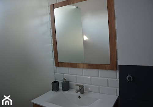 Metamorfoza łazienki - Łazienka, styl nowoczesny - zdjęcie od awaria