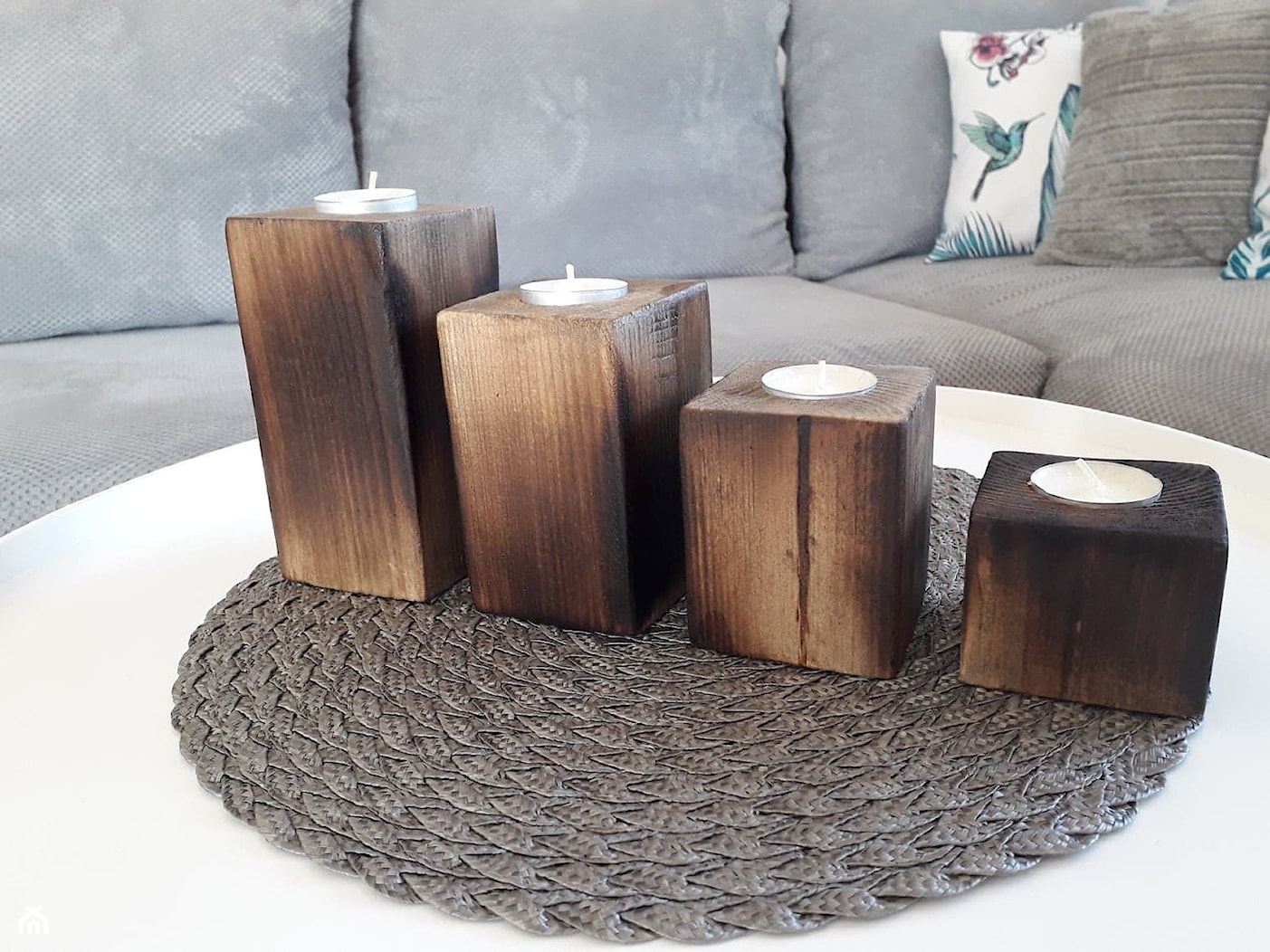 Komplet czterech drewnianych świeczników POSTARZANE DREWNO hand made - zdjęcie od dzaga2405 - Homebook