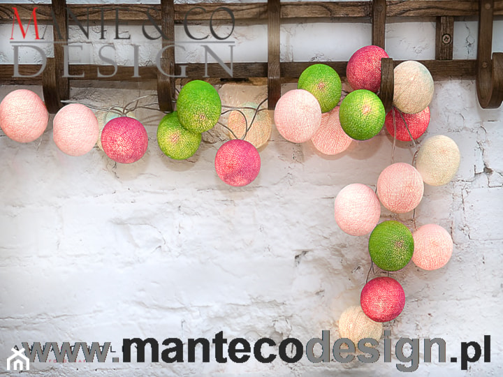 Cotton ball lights spring - zdjęcie od mantecodesign.pl