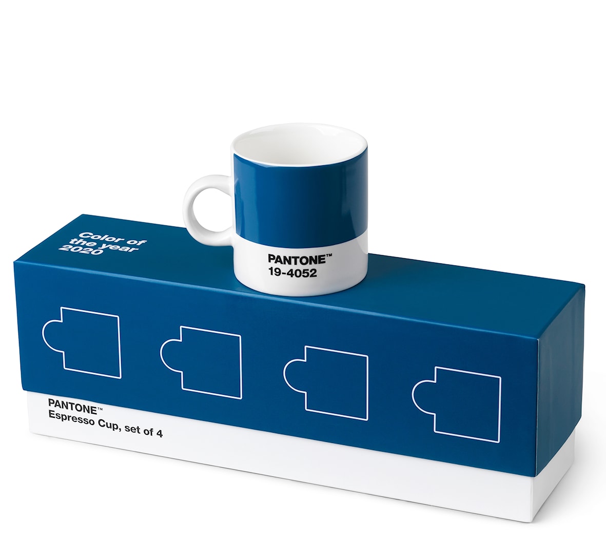 kubek espresso 120 ml zestaw 4szt. PANTONE classic blue COPENHAGEN.DESIGN coy2020 w opakowaniu ozdobnym - zdjęcie od mantecodesign.pl - Homebook