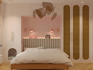 Różowo bezowa sypialnia z miejsce do spania dla psa - zdjęcie od Kolorowy projekt Katarzyny - projektowanie wnętrz