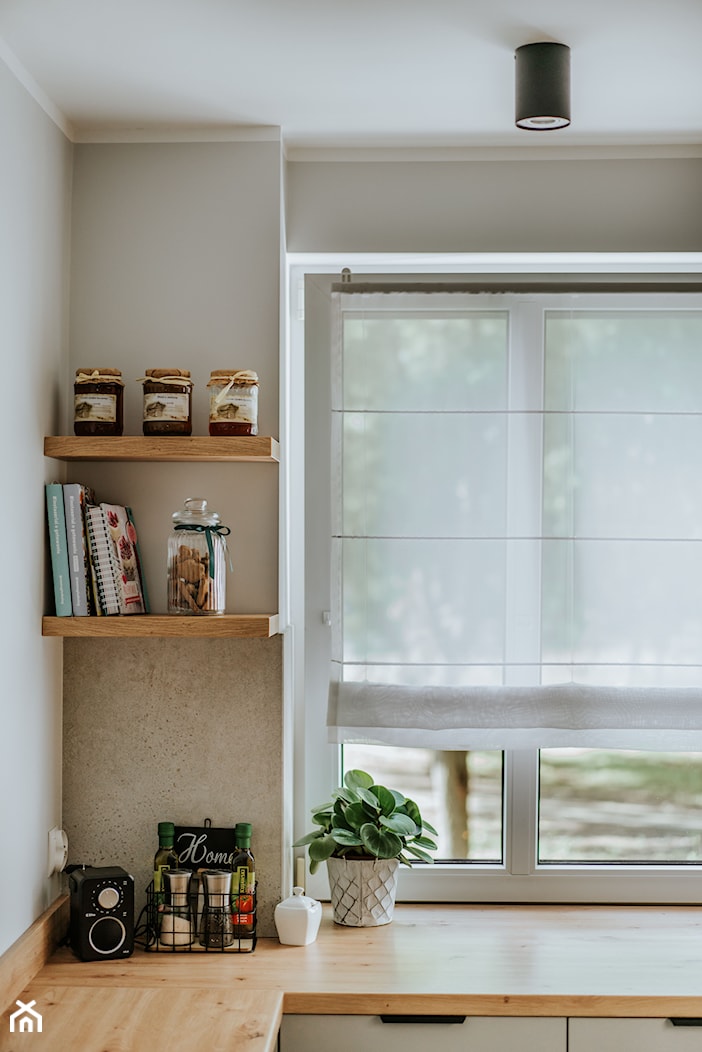 okno w kuchni - zdjęcie od NSDESIGN.PL - Homebook