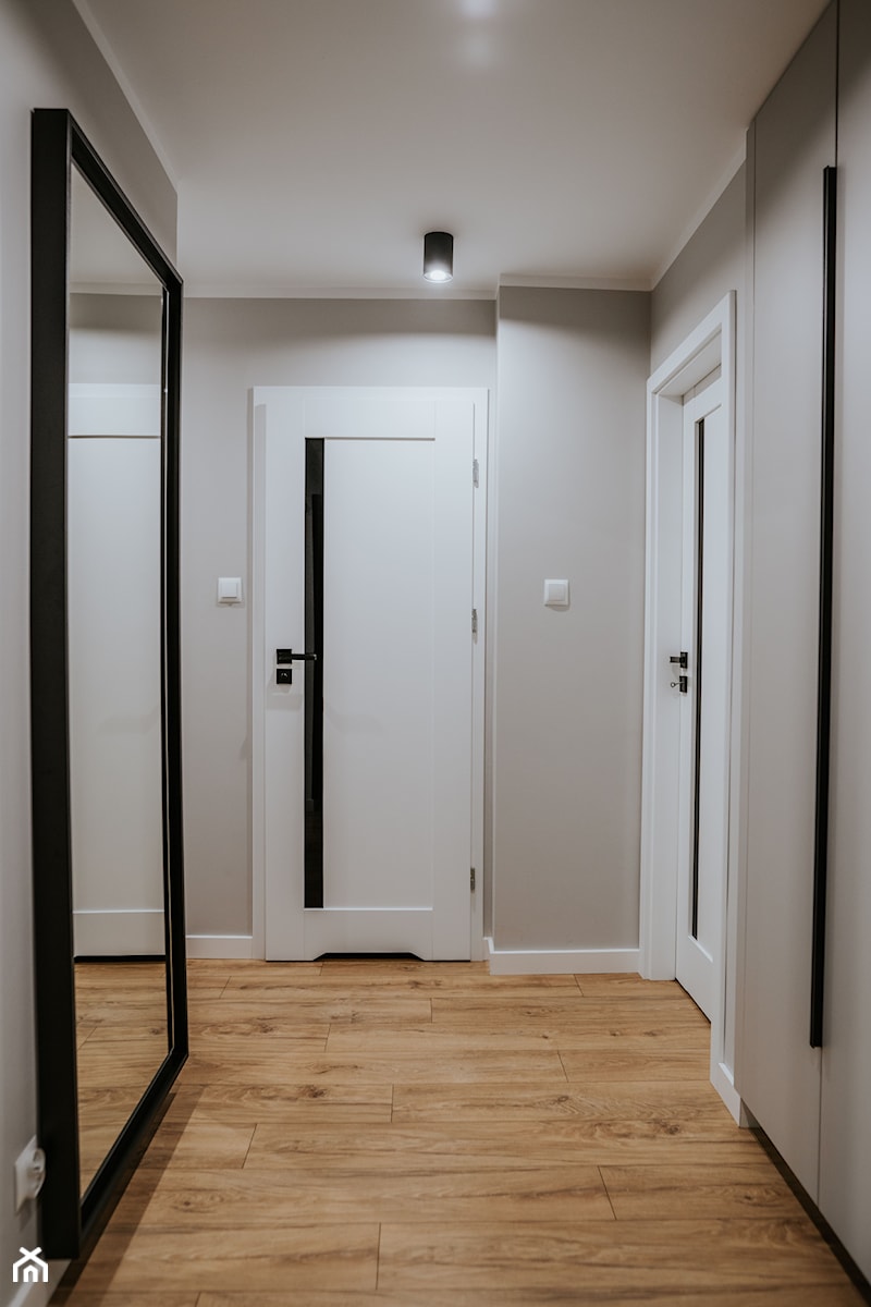 Wiatrołap, korytarz w mieszkaniu - zdjęcie od NSDESIGN.PL