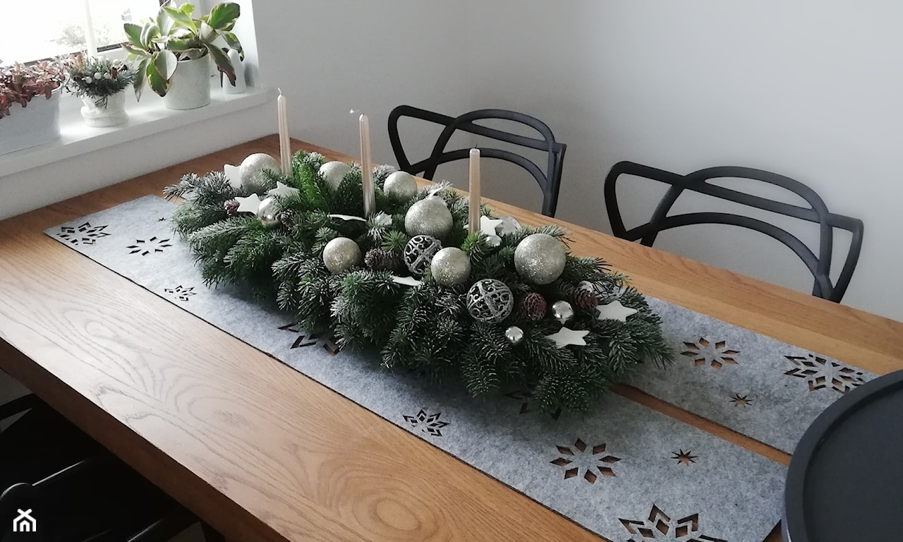 stroik bożonarodzeniowy na stół