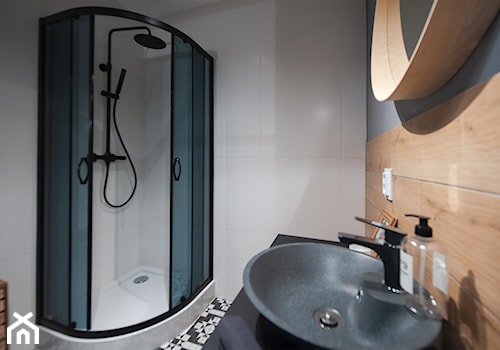 Metamorfoza kawalerki - Mała łazienka, styl nowoczesny - zdjęcie od PASJA Do Wnętrz