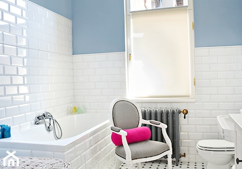 100% design - Średnia łazienka z oknem, styl skandynawski - zdjęcie od Artur Krupa - Fotografia Wnętrz - cała Polska
