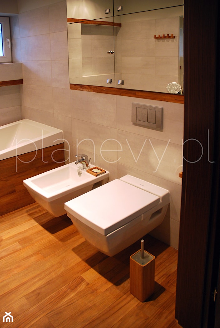 Drewno w łazience - zdjęcie od Planevy - Homebook