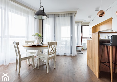 Mieszkanie w Lublinie - Mała biała jadalnia w kuchni, styl nowoczesny - zdjęcie od wz studio