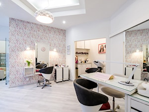 Salon kosmetyczny Tina - Wnętrza publiczne, styl glamour - zdjęcie od IDEALS . Marta Jaślan Interiors