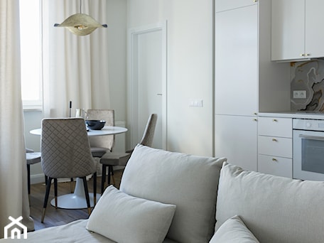 Aranżacje wnętrz - Jadalnia: Apartament w beżach - Jadalnia, styl nowoczesny - IDEALS . Marta Jaślan Interiors. Przeglądaj, dodawaj i zapisuj najlepsze zdjęcia, pomysły i inspiracje designerskie. W bazie mamy już prawie milion fotografii!