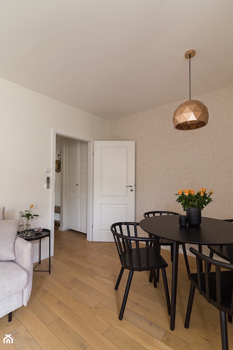 Apartament butikowy II - Jadalnia - zdjęcie od IDEALS . Marta Jaślan Interiors