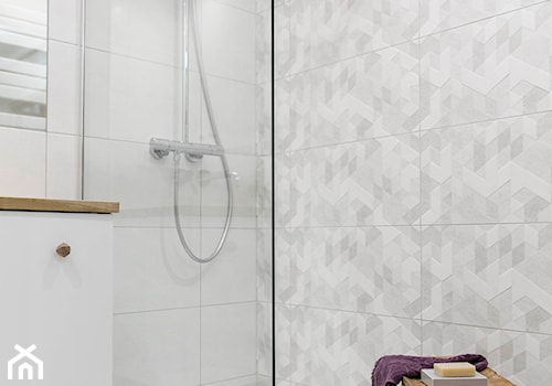 Mała łazienka o dużych możliwościach - Łazienka, styl skandynawski - zdjęcie od IDEALS . Marta Jaślan Interiors