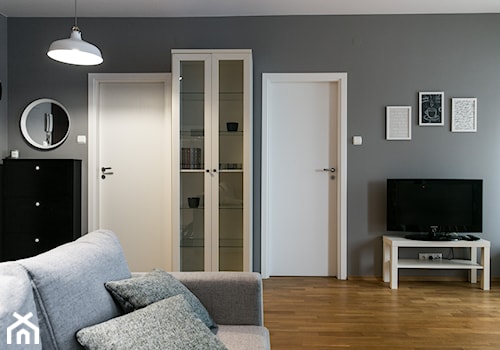 Rearanżacja i home staging mieszkania na wynajem - Hol / przedpokój, styl skandynawski - zdjęcie od IDEALS . Marta Jaślan Interiors