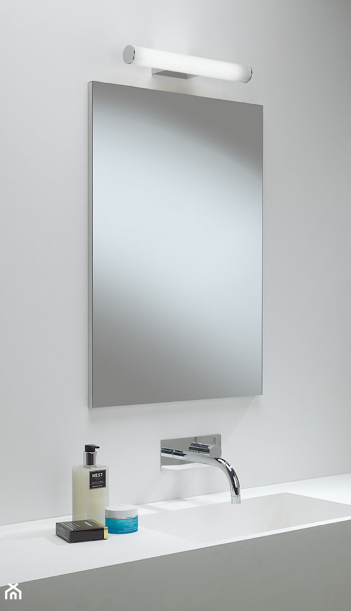 Po pierwsze jakość - lampy Astro w łazienkach - Łazienka, styl tradycyjny - zdjęcie od pagacz.eu