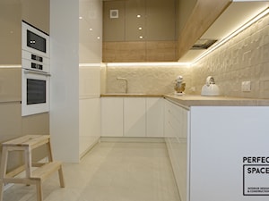 Moje, Twoje, Nasze - 4 pokojowe mieszkanie - Kuchnia - zdjęcie od Perfect Space Interior Design & Construction
