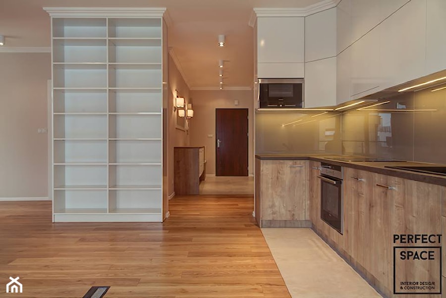 White & Wood - Salon, styl tradycyjny - zdjęcie od Perfect Space Interior Design & Construction
