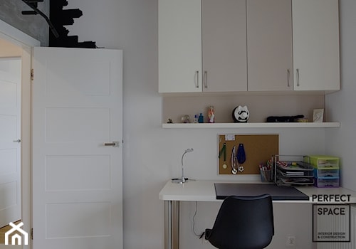 Moje, Twoje, Nasze - 4 pokojowe mieszkanie - Biuro - zdjęcie od Perfect Space Interior Design & Construction