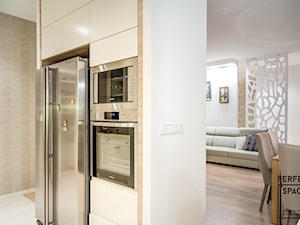 The Best Of - 2 poziomowe mieszkanie - Kuchnia - zdjęcie od Perfect Space Interior Design & Construction