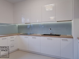Szyte na miarę / 94m2 - Kuchnia, styl minimalistyczny - zdjęcie od Perfect Space Interior Design & Construction