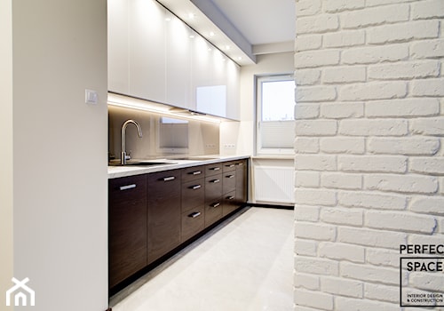 Kontrasty - Kuchnia, styl tradycyjny - zdjęcie od Perfect Space Interior Design & Construction