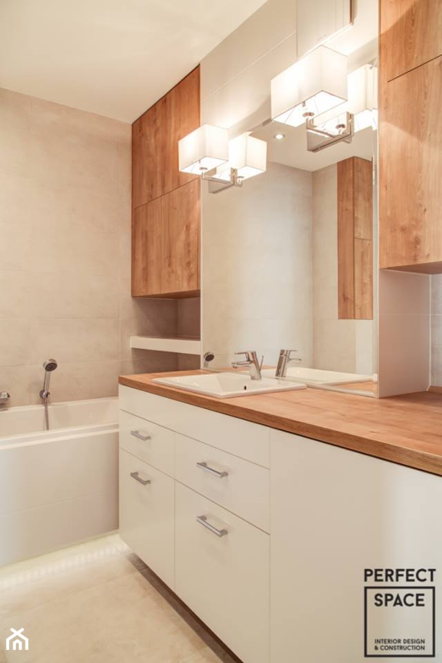 White & Wood - Łazienka, styl minimalistyczny - zdjęcie od Perfect Space Interior Design & Construction
