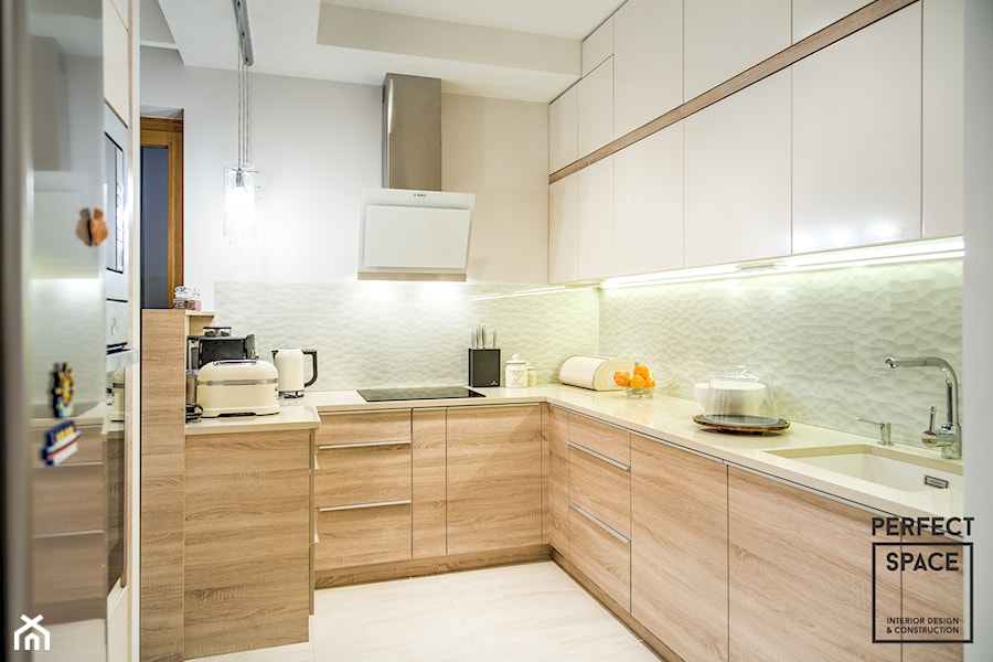 The Best Of - 2 poziomowe mieszkanie - Kuchnia - zdjęcie od Perfect Space Interior Design & Construction