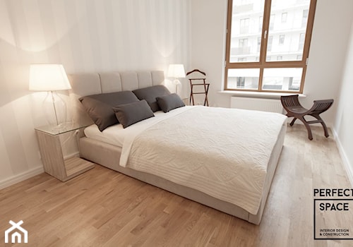 Bordo na salonach / 78 m Warszawa - Średnia biała sypialnia, styl minimalistyczny - zdjęcie od Perfect Space Interior Design & Construction