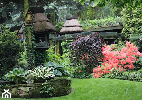 Duży ogród z altaną, styl rustykalny - zdjęcie od Anna Kosik