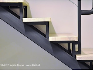 schody - detal - zdjęcie od OMII. Agata Słoma